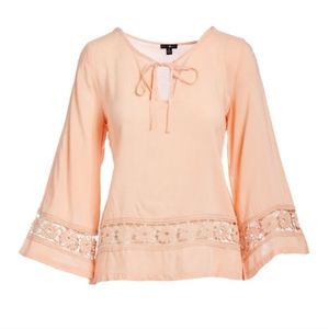 Chloah Bell-Sleeve Top